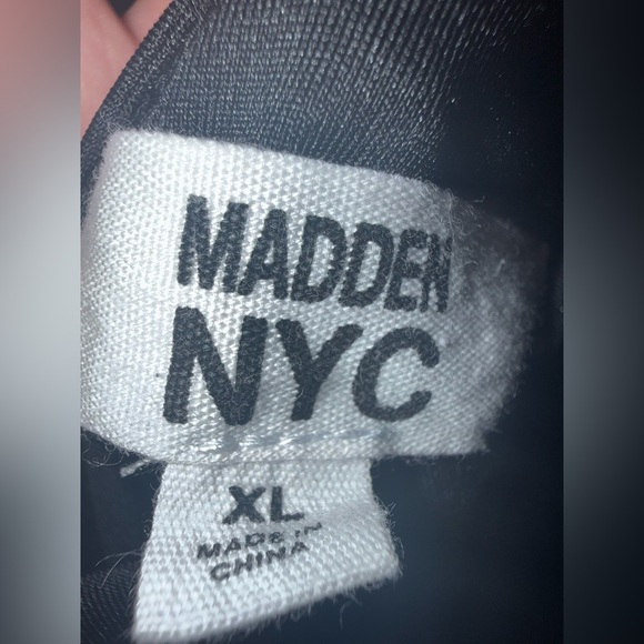 Madden NYC Black bodysuit- XL in Excellent condition - Picture 6 of 10